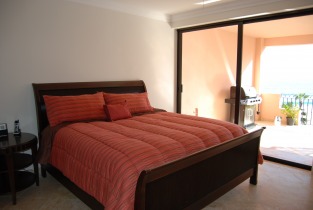 El Zalate Villa 4 Unit 401 